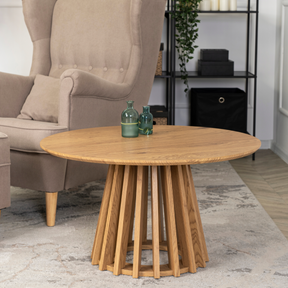 Dubový okrúhly stolík